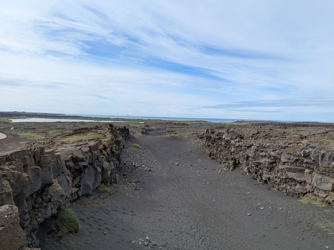 Bridge Between Continents-南部半岛必去景点