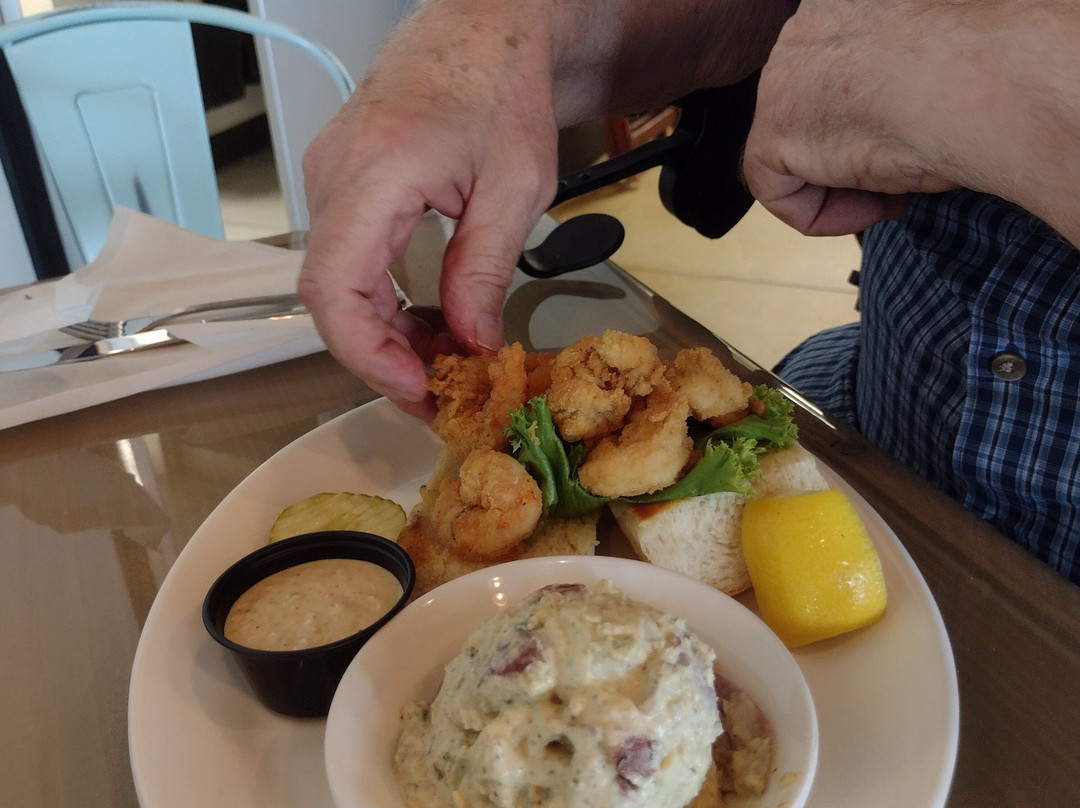 Corridor Z Kitchen + Cocktails