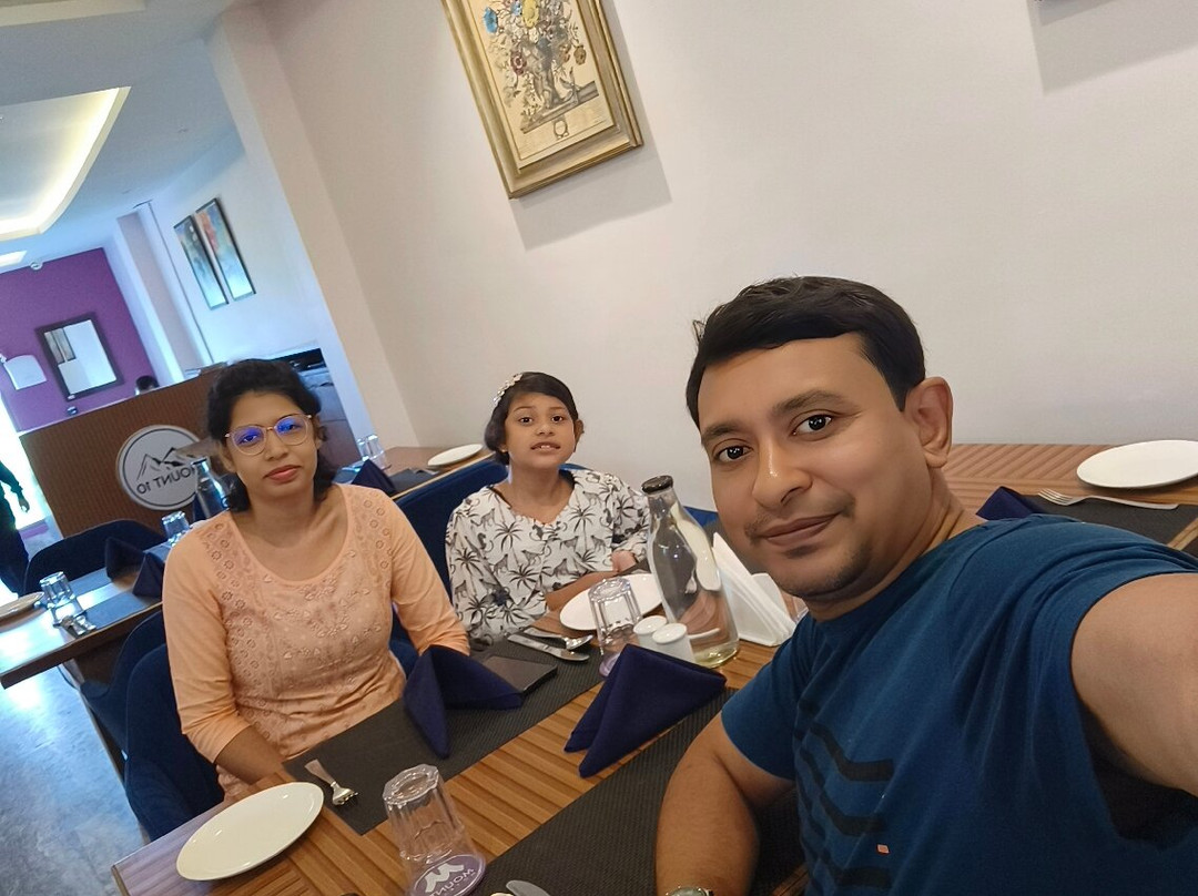 Mount Queens Hill Lake Resort & Spa主图