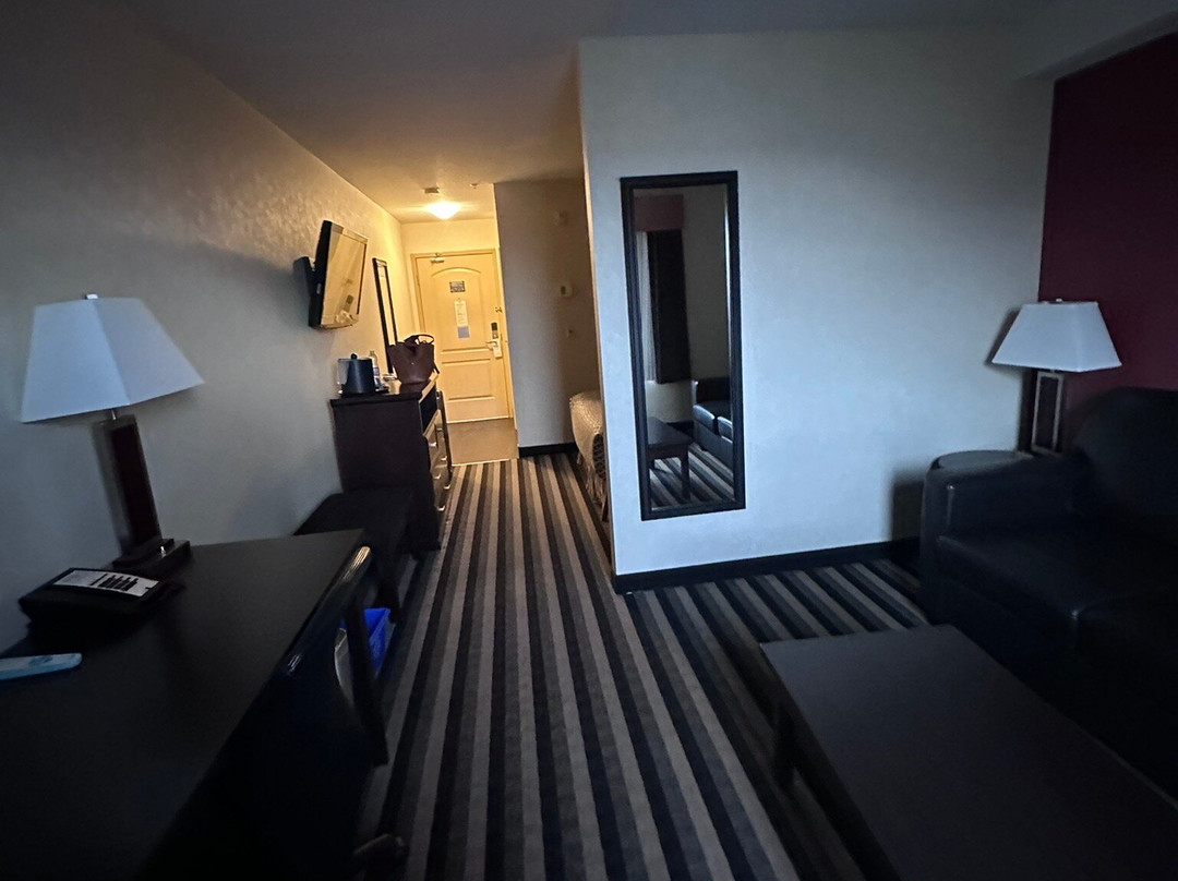 Best Western Plus Meridian Hotel主图