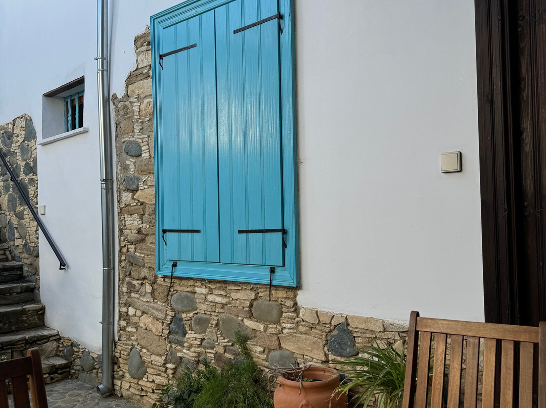 Aperanti Agrotourism主图