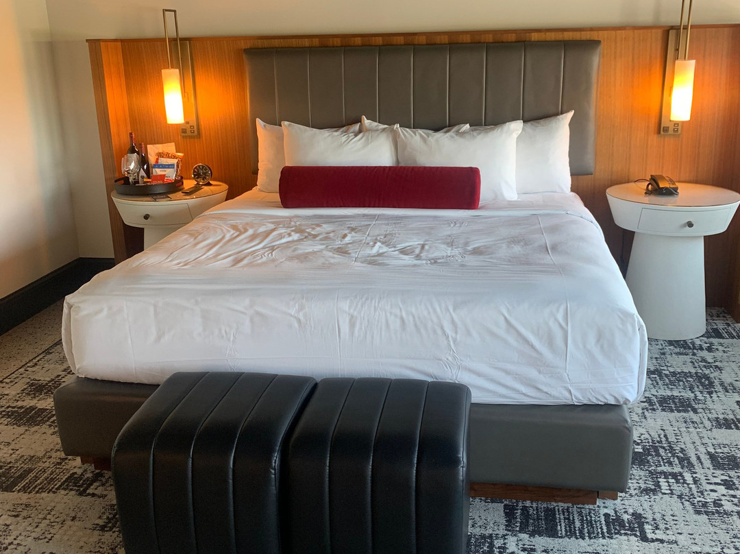 Bottleworks Hotel主图