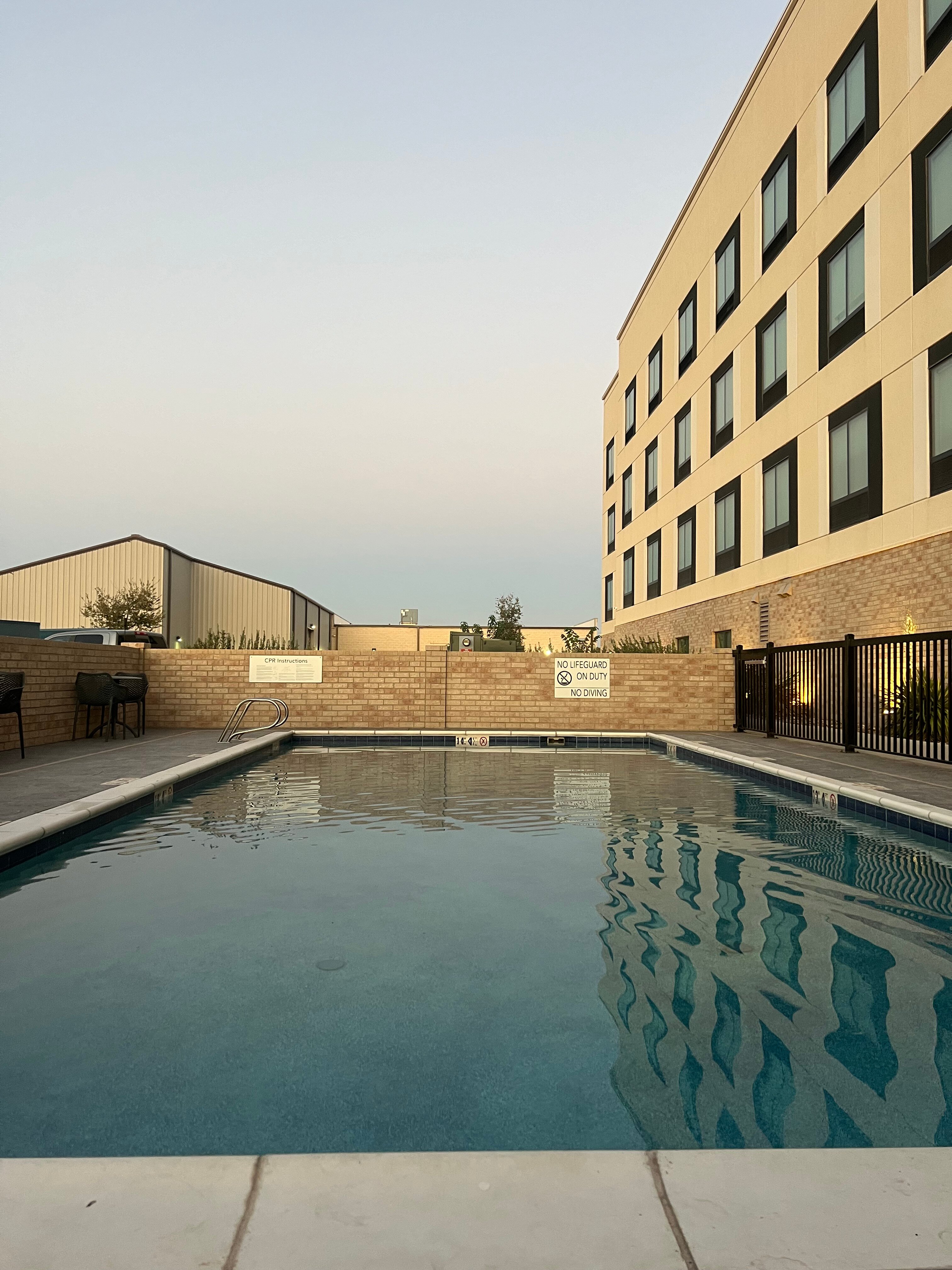 Hampton Inn Midland South-泳池
