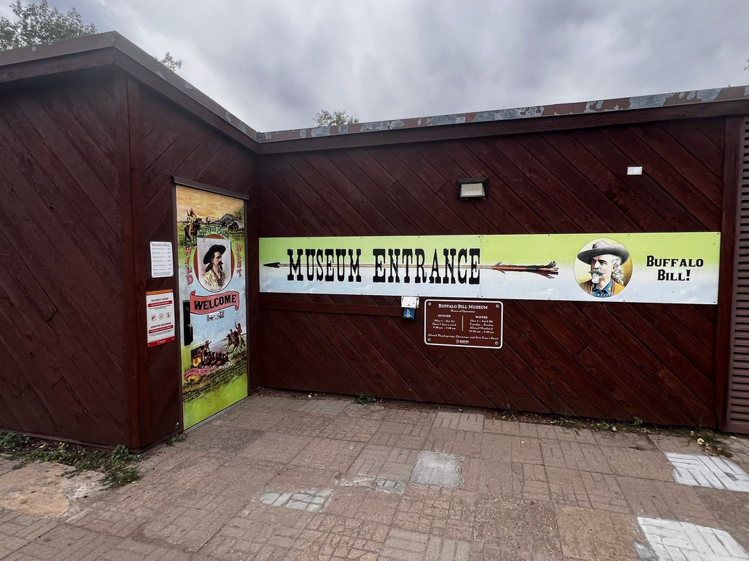 Buffalo Bill Museum And Grave-戈尔登必去景点