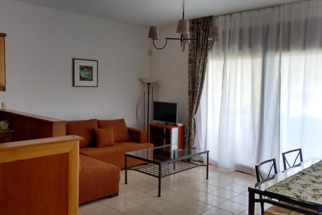 Tholos Bay Suites
