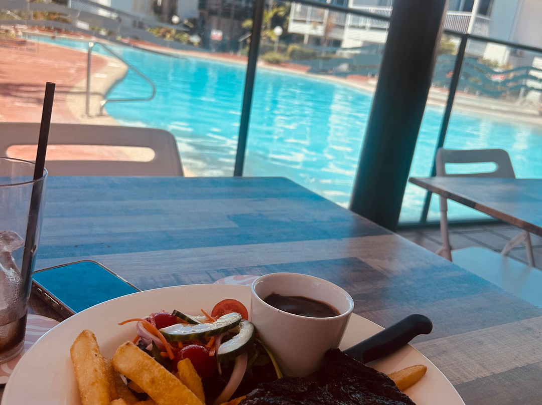 Dolphin Heads Resort主图