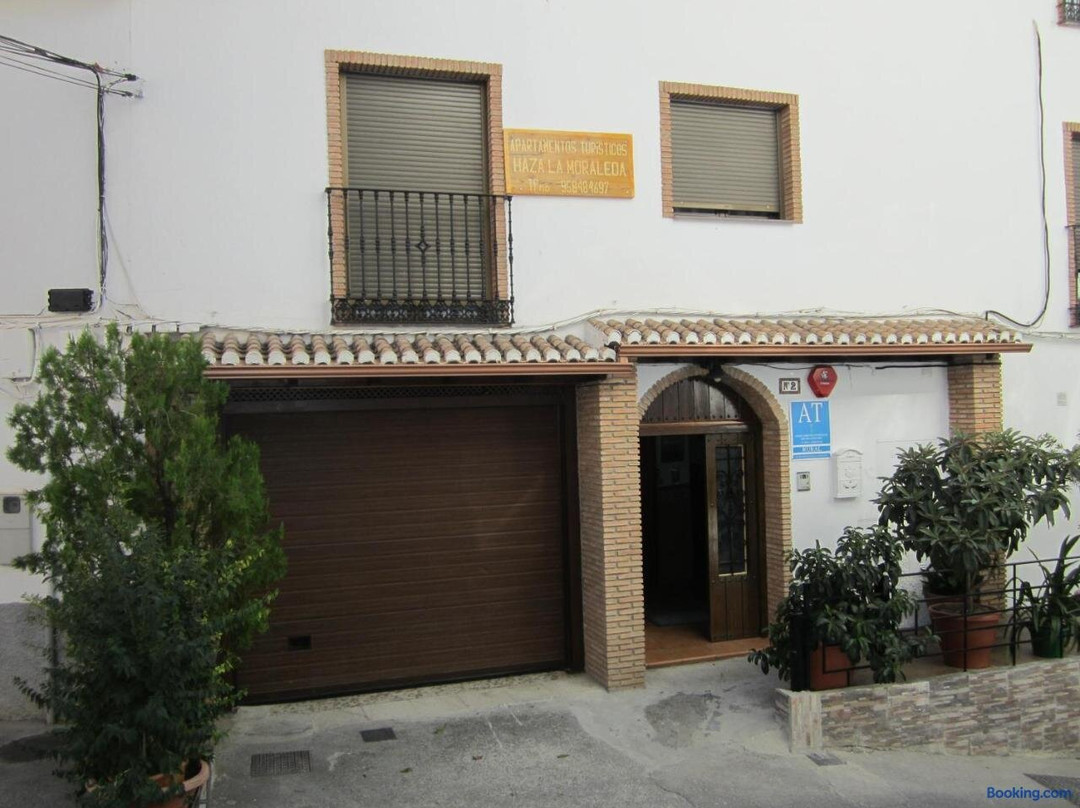 Apartamentos Haza la Moraleda