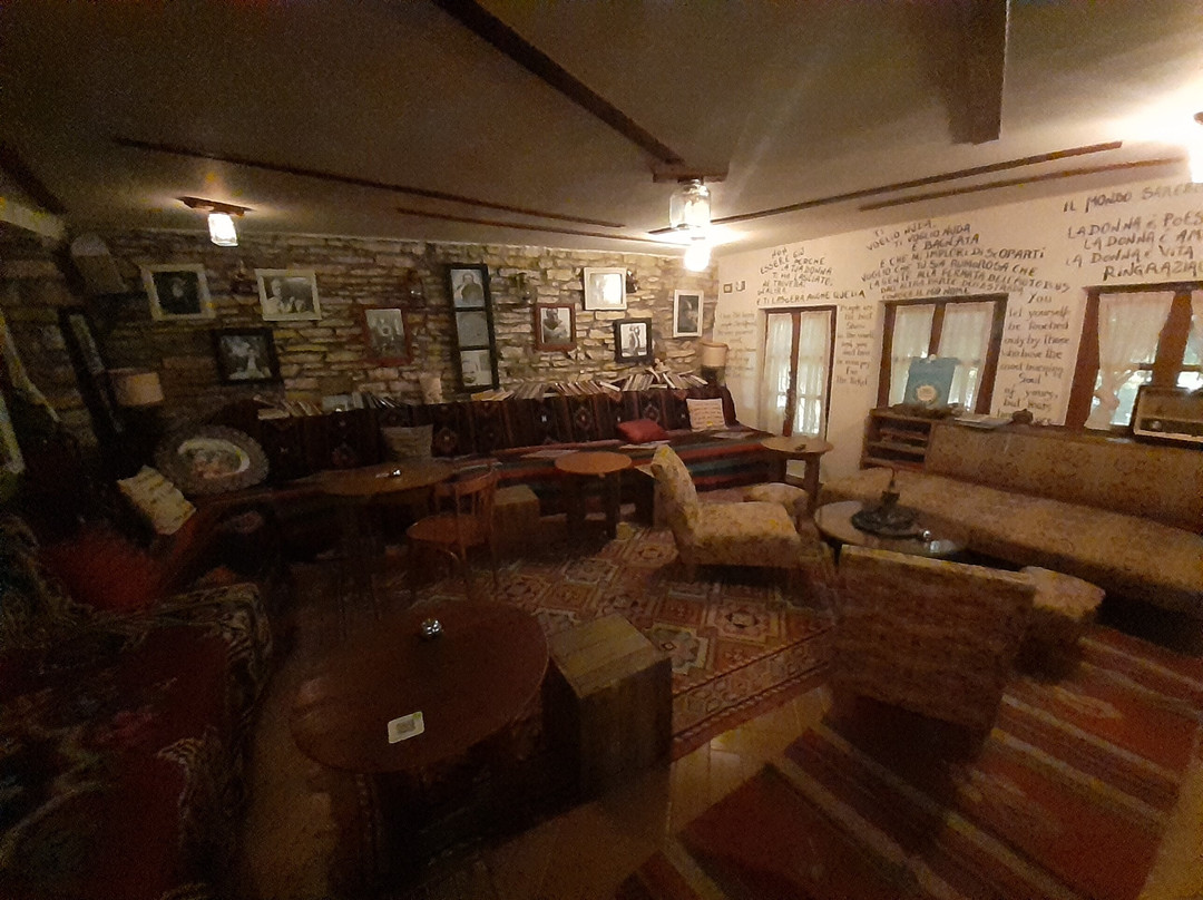 Bukowski Bar