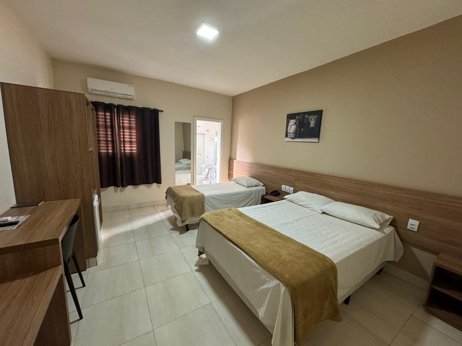 Tis Hotel 153-客卧