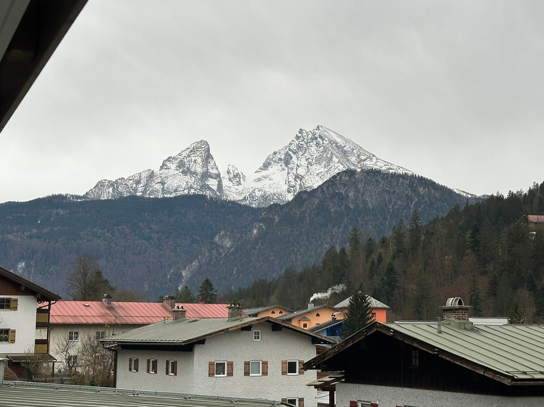 Alpinhotel Berchtesgaden主图