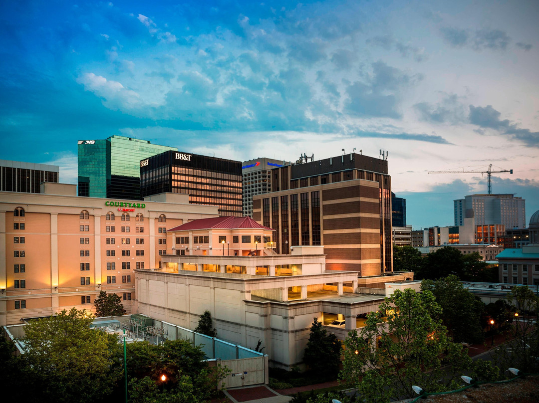 Courtyard by Marriott Norfolk Downtown主图