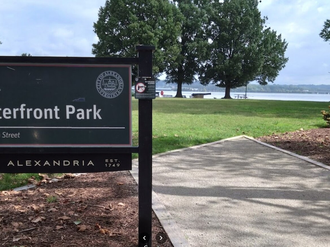 Old Town Alexandria Waterfront-亚历山德里亚必去景点