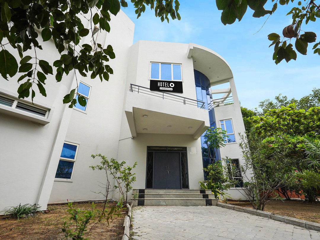 Hotel O ECR Stays Near Nemmeli Beach Formerly Gvs Homes