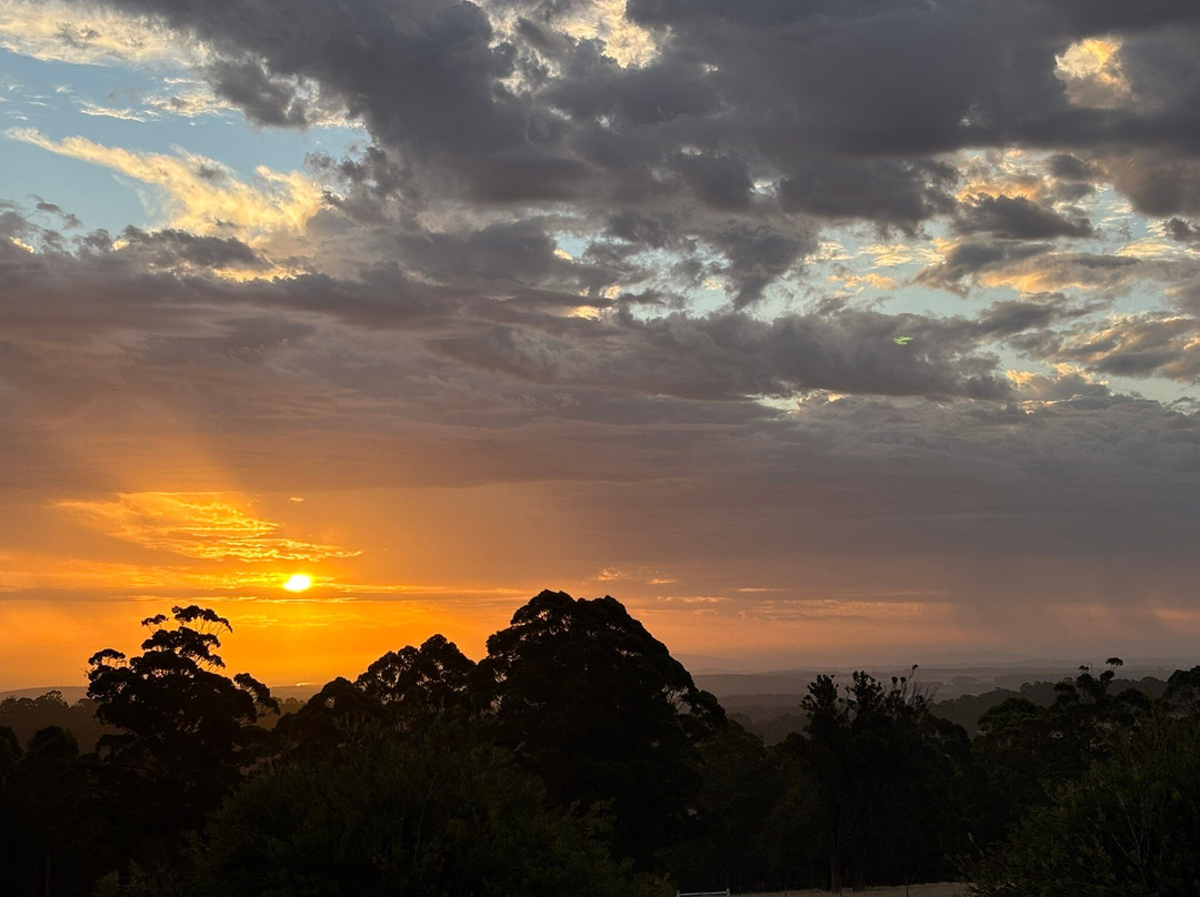 轰动高地食宿酒店主图