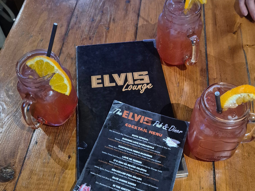 The Elvis Tribute Lounge-卡拉必去景点