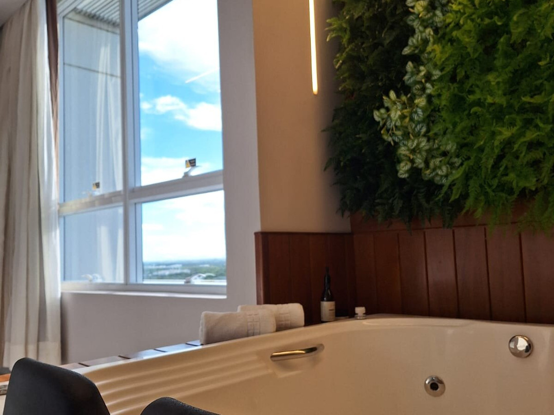 Ramada by Wyndham Campos dos Goytacazes Hotel & Suites主图