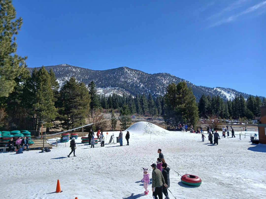 South Lake Tahoe Ice Arena-南太浩湖必去景点