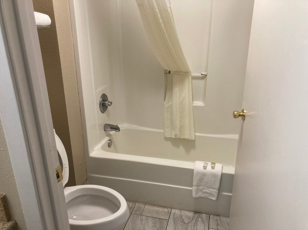 Super 8 By Wyndham Kingsland I-95/Naval Base Area主图