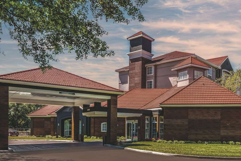 La Quinta Inn & Suites by Wyndham Orlando Lake Mary主图