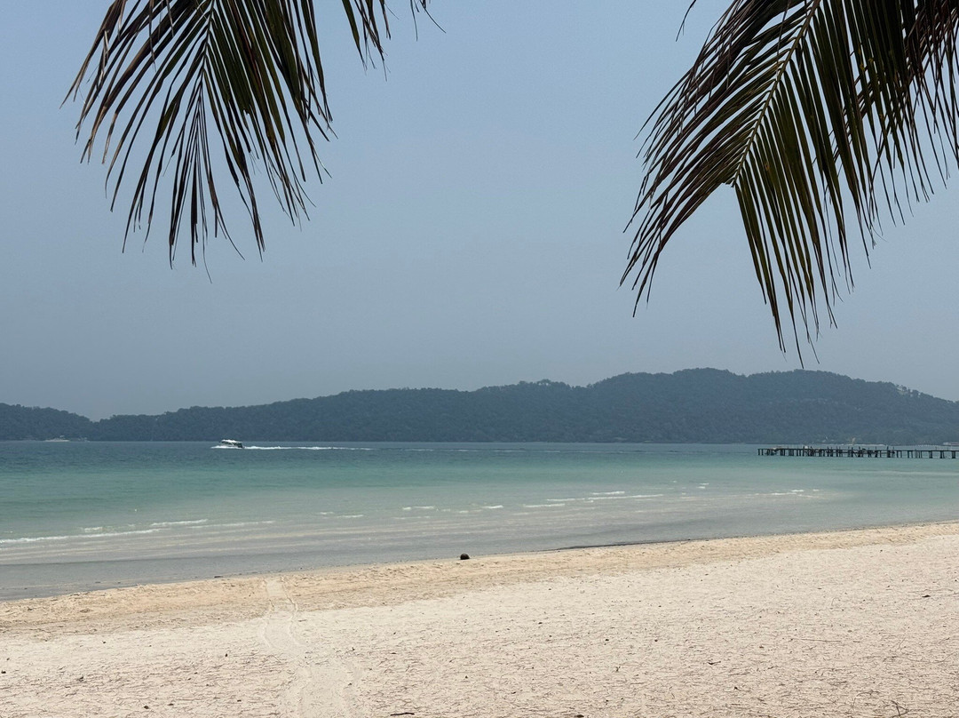 撒拉逊湾度假村主图