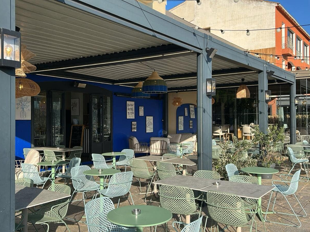 Le Glacier du Port Porto-Vecchio