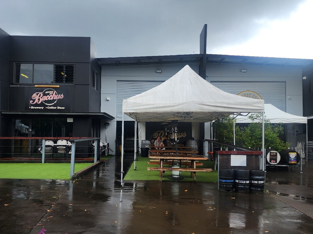 Bacchus Brewing Co.景点图片