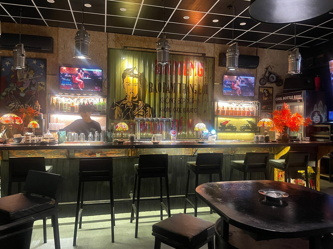 Simple Man Pub-岘港必去景点