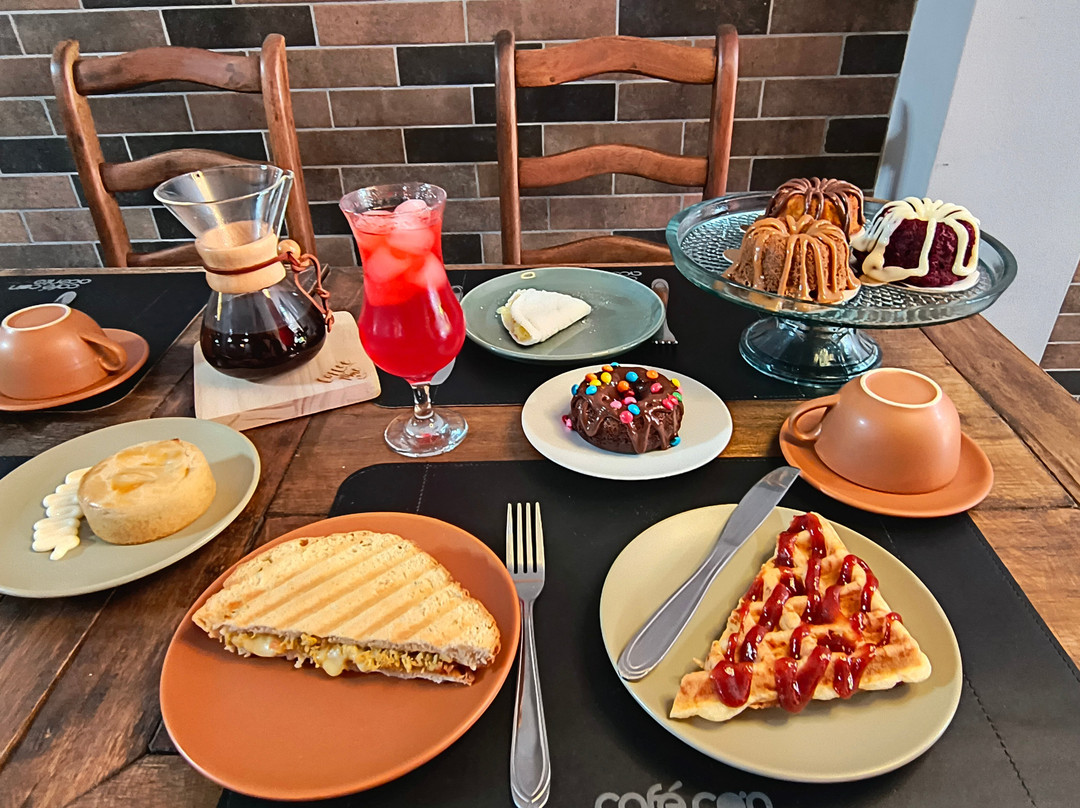 Café con Acento by Felix