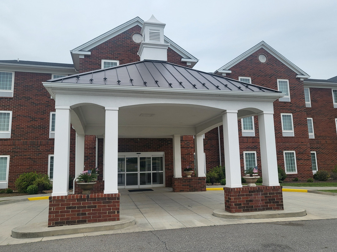 Appomattox Inn & Suites主图