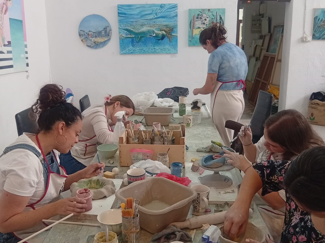 Espai N°10-奥利瓦必去景点