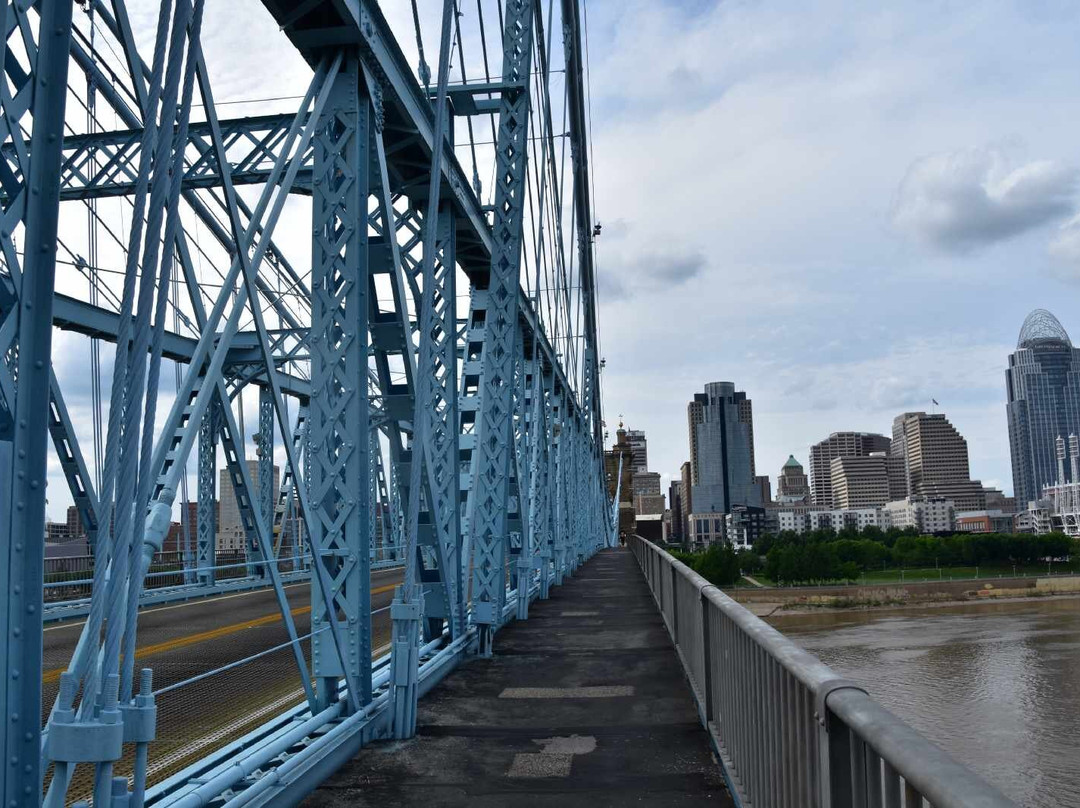 罗比林吊桥-辛辛那提必去景点