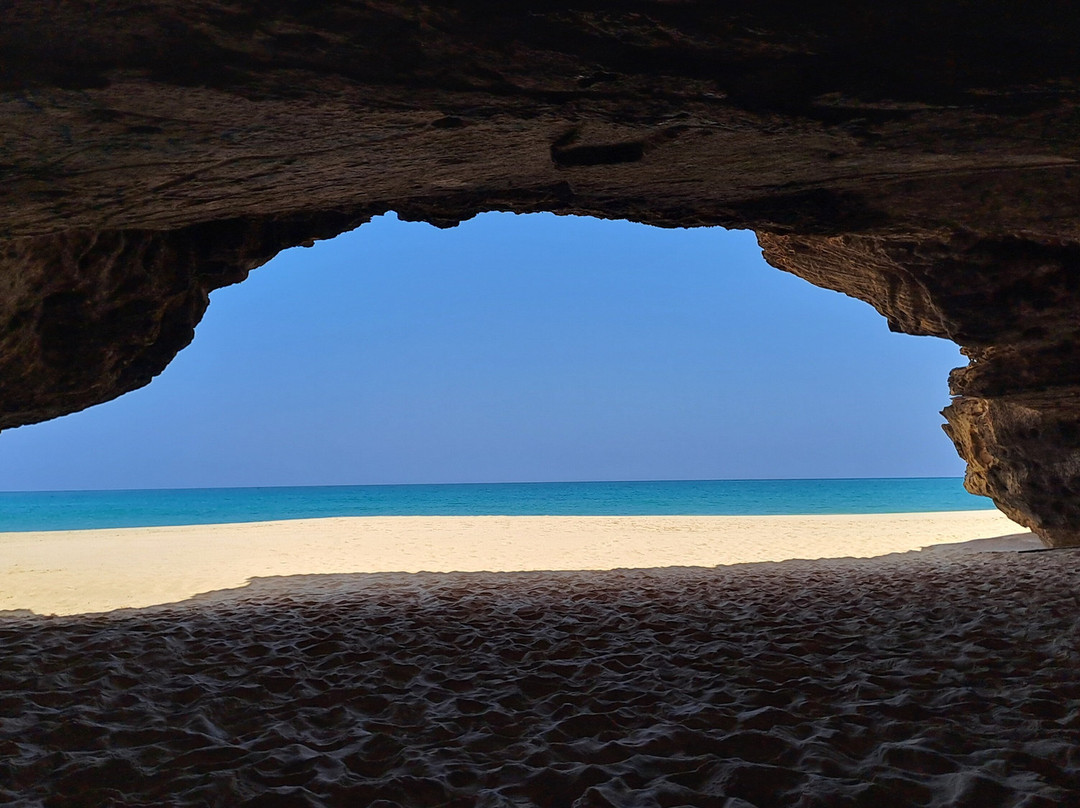 SolaCyberTours-萨尔雷必去景点