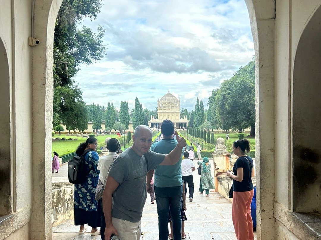 Hidden Gems Tours-班加罗尔必去景点