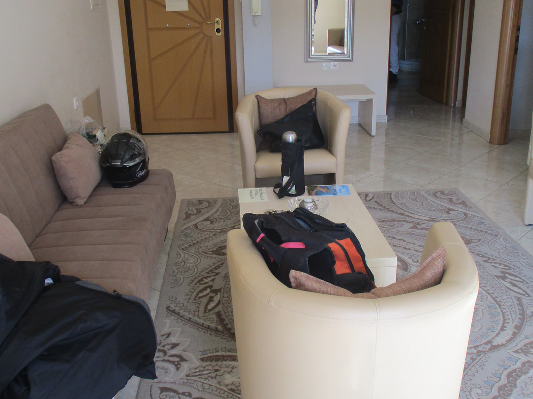 库克诺斯德鲁克斯套房酒店主图