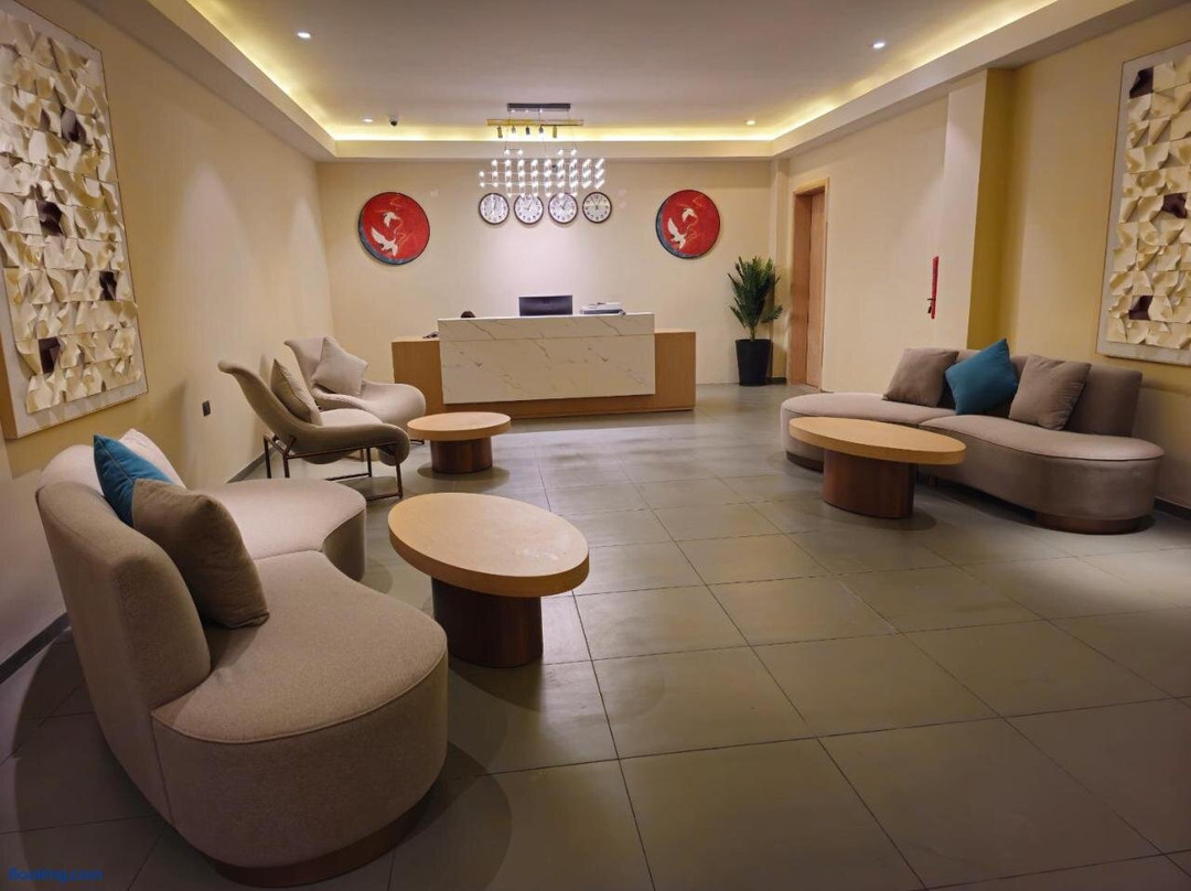 Ixoras Suite