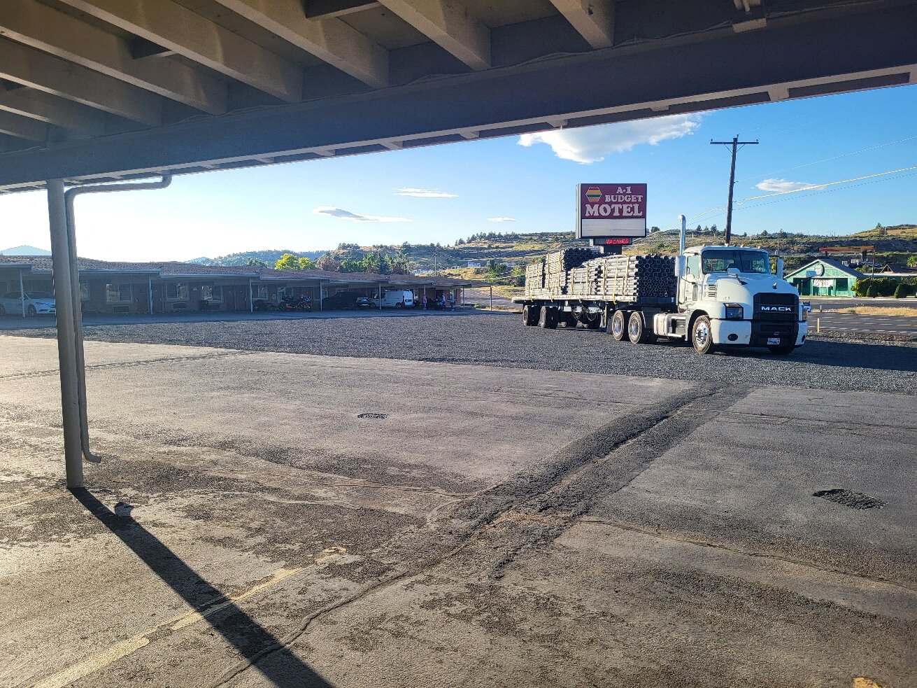 A-1 Budget Motel-官方