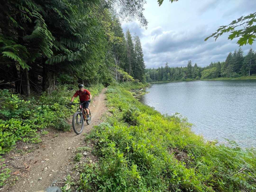 Island Mountain Rides-Cumberland必去景点