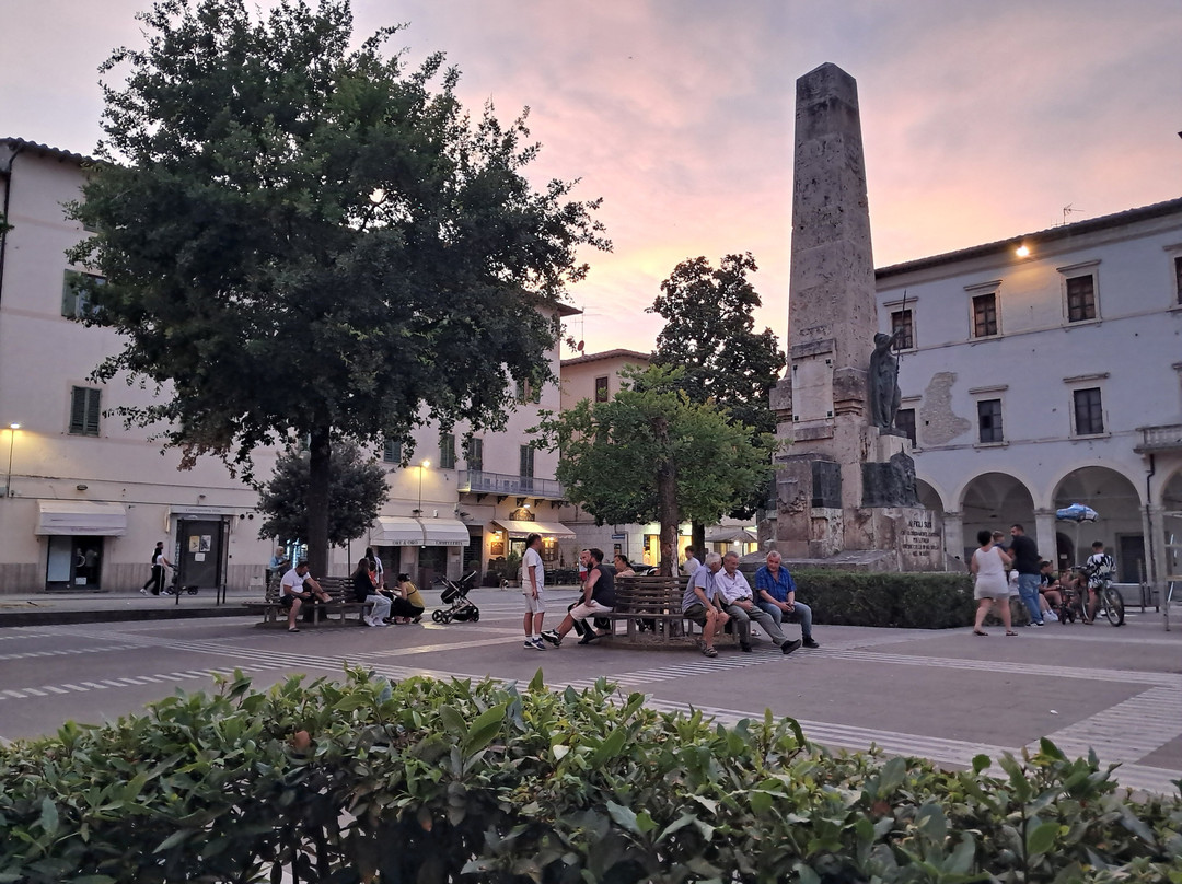 Centro Storico-埃尔萨谷口村必去景点
