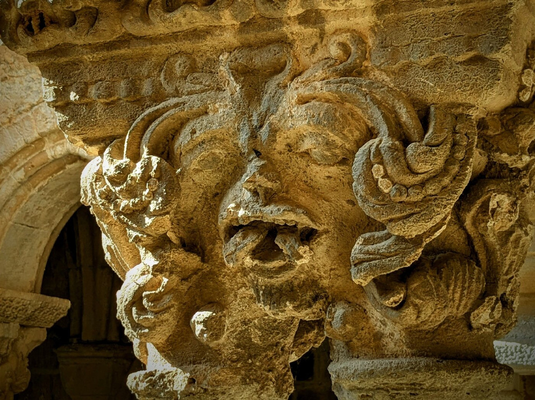 Monasterio de Santa Maria la Real-Aguilar de Campoo必去景点