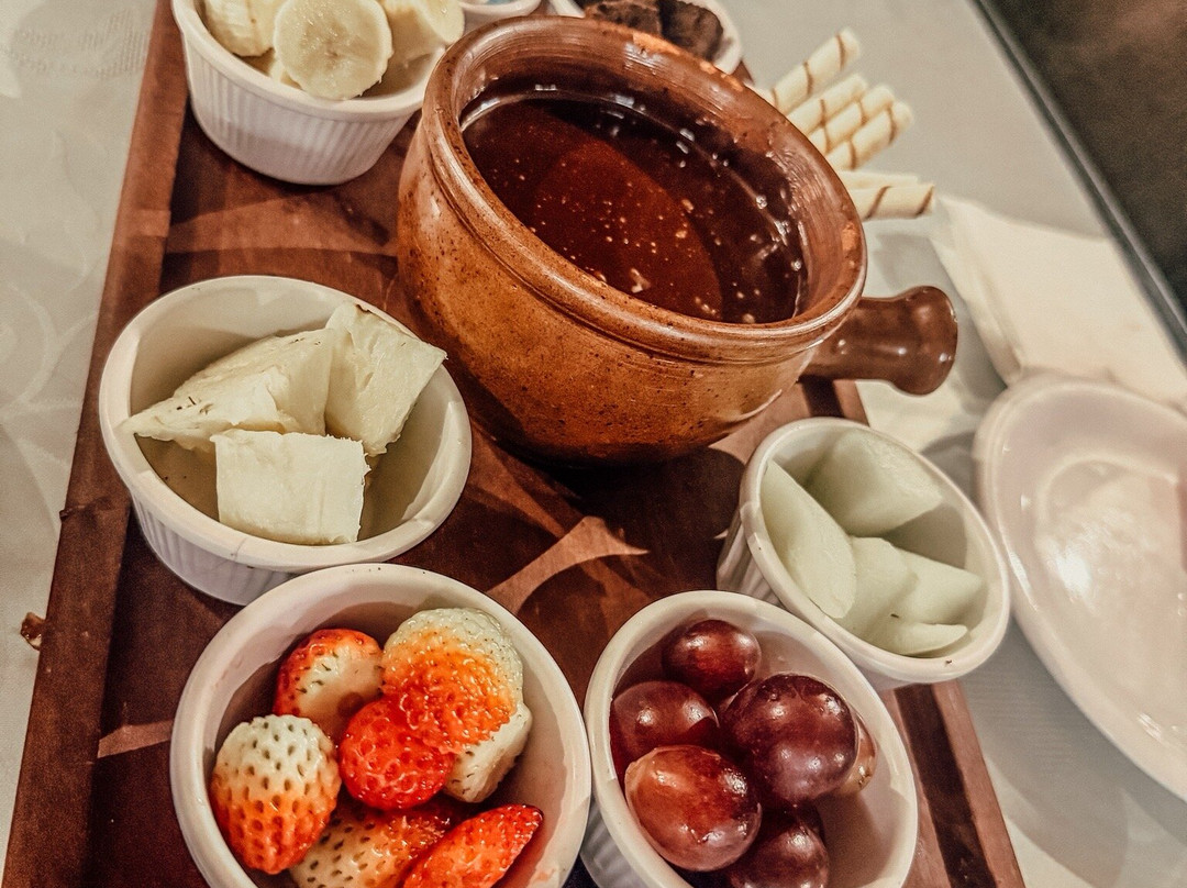 Suíço Fondue