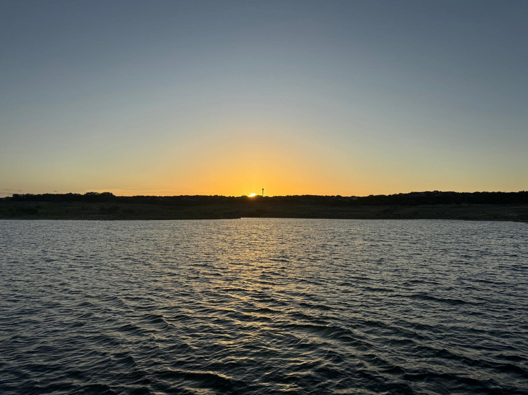 Sail Austin Charters - Private Tours-Lakeway必去景点
