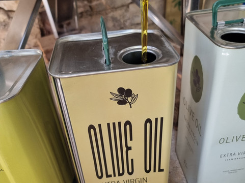 Olive Oil & Vineyard Tour Berat-培拉特必去景点