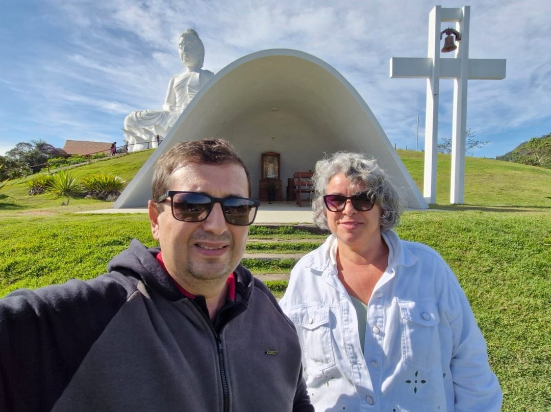 Praca do Portal Budista-Ibiracu必去景点