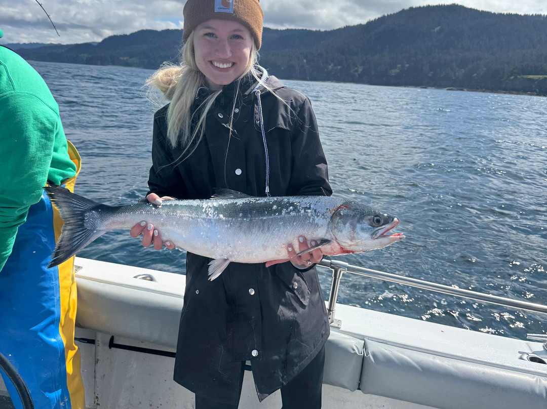 North Country Charters-荷马必去景点