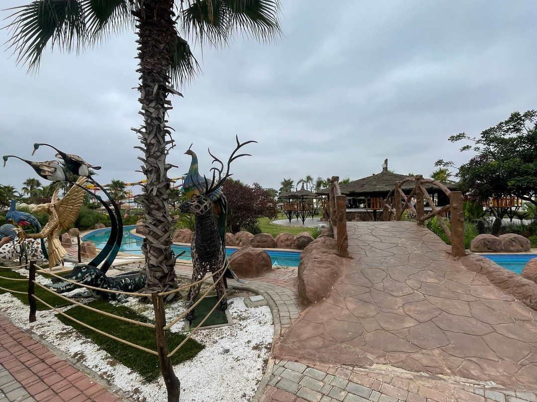 Waves Aquapark-Kenitra必去景点