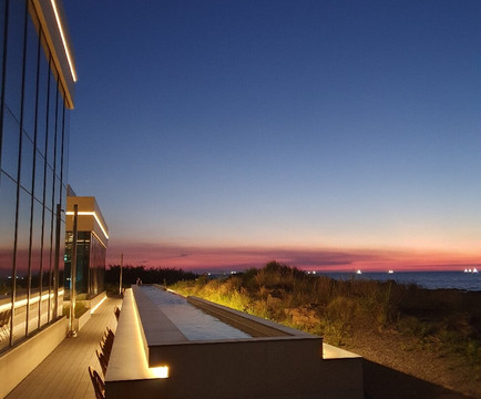 新罗舒泰普拉斯梨湖田屋海滨酒店主图