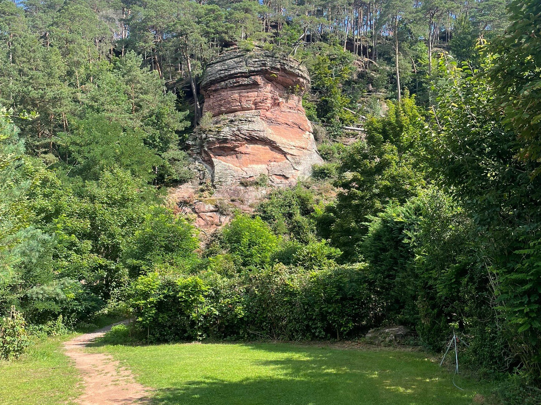 Dahner Felsenwanderweg-Dahn必去景点