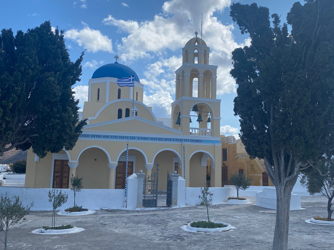 Agios Georgios Church-伊亚必去景点
