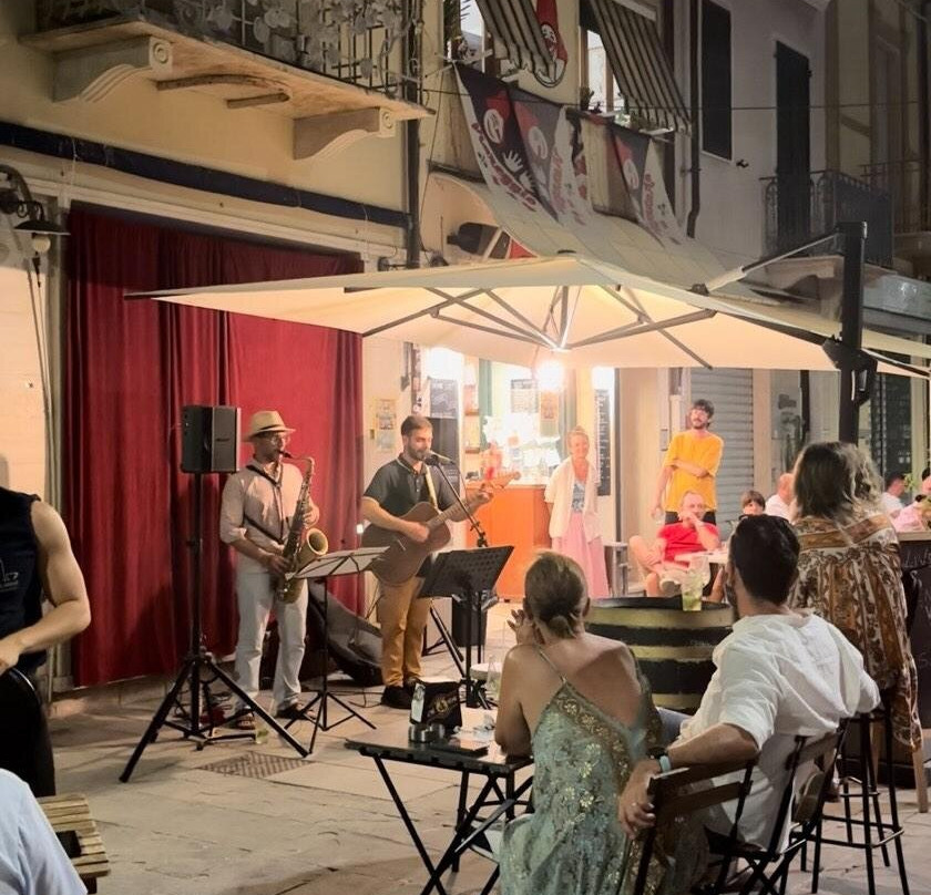 Caffe Irene-维亚雷焦必去景点