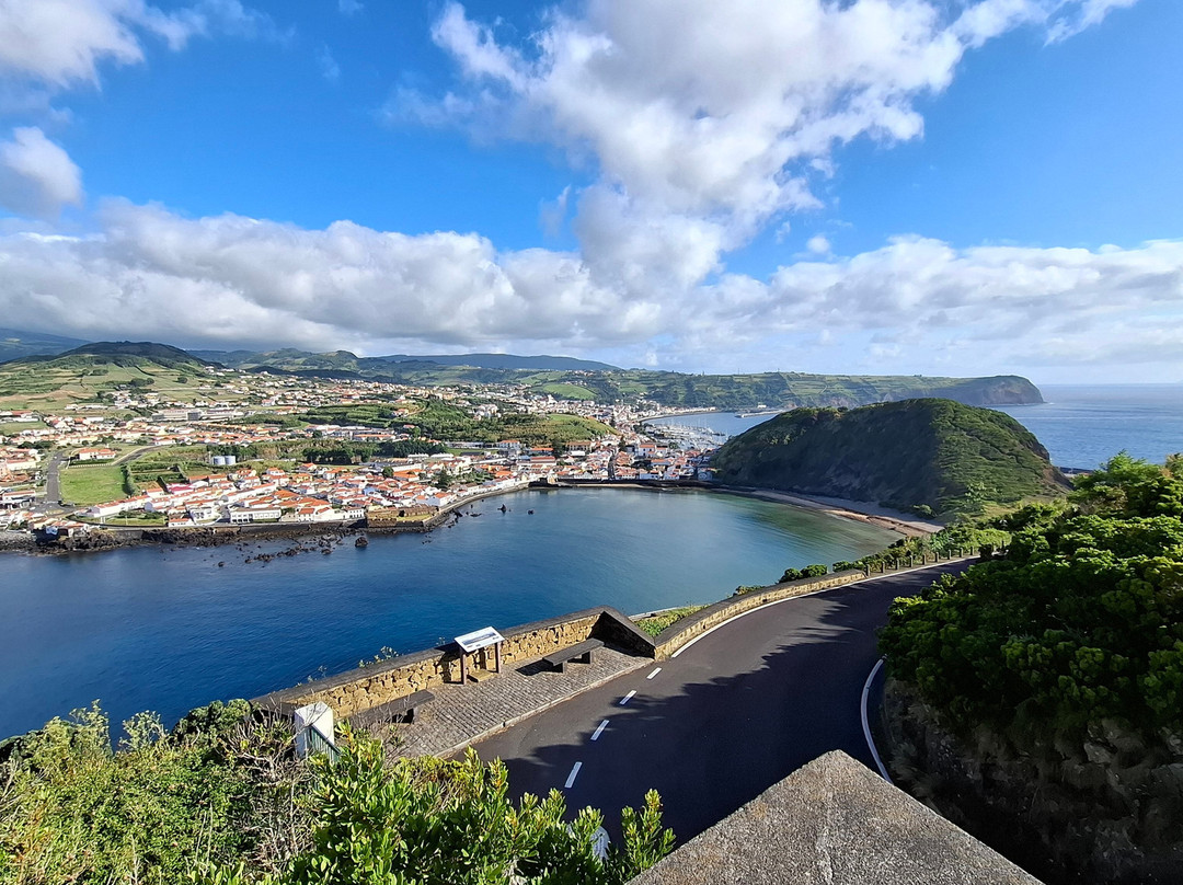 Praia do Porto Pim-奥尔塔必去景点